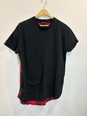 Penshoppe Black Red Buffalo Plaid Flannel Hem Zippable Side Short Sleeve T-Shirt